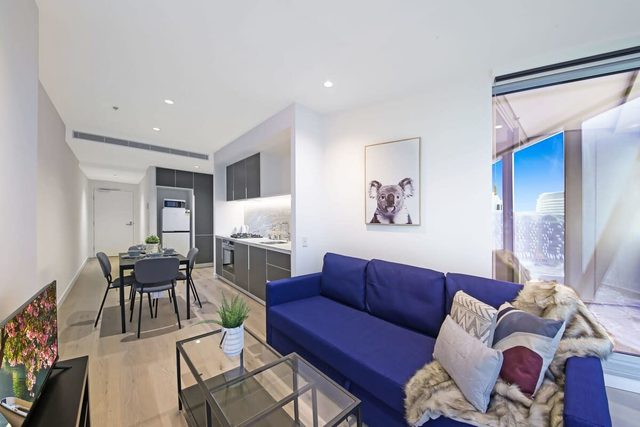 A Lux & Central Apt Next to Southern Cross Station