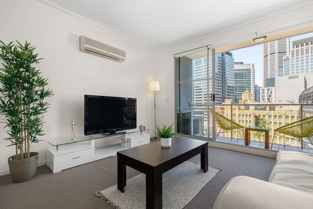A Stylish Apt, City Views Next To Darling Harbour
