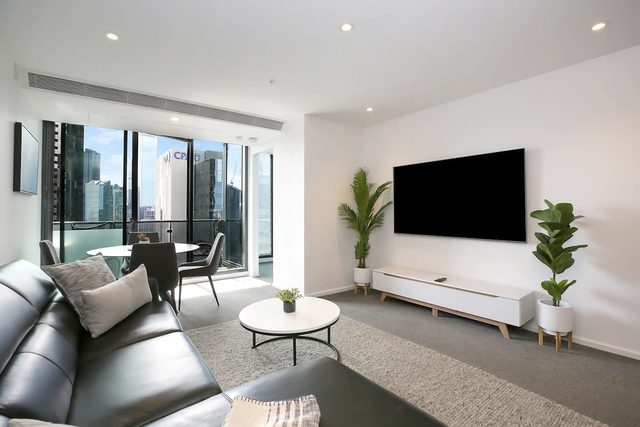 Southbank 2BR Apt City Views, Free Parking