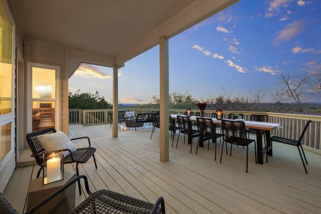 Luxury Retreat, Hot Tub & Large Deck