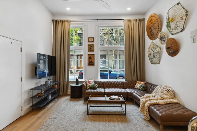 Upscale CBD Hotel Suite, Near French Quarter
