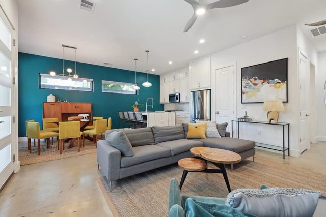 4BR East Austin Home | Modern & Open Living