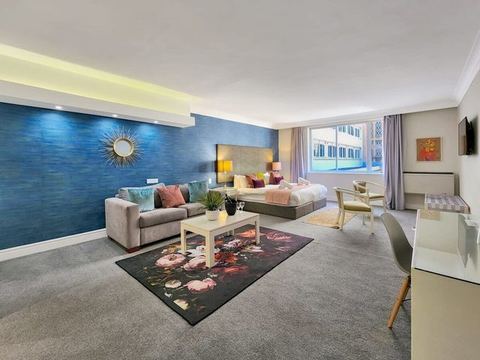 Modern 1-Bedroom Apartment