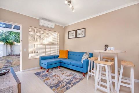 Sunny Family Oasis -Aircon +WIFI