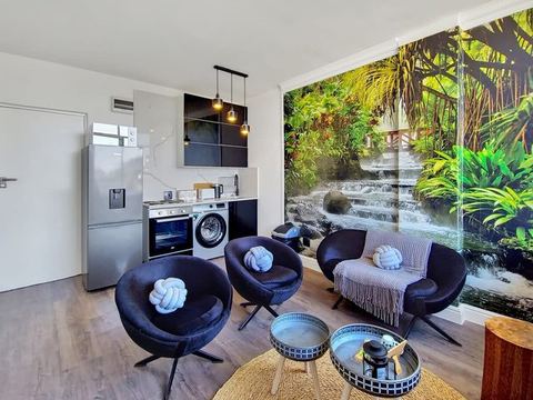 Modern kloof dream- secure, cosy with views
