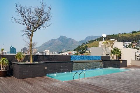 Five Star apartment/hotel no load shedding.