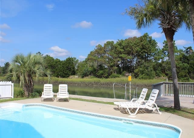 It'll Do Two - Private Pool Close to Beach
