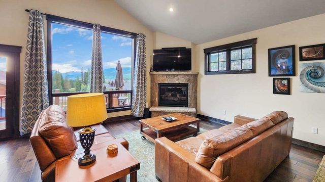 4BD Family Friendly Minutes from River Run Gondola