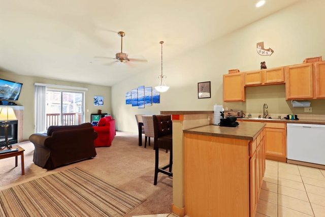 Wildernest 2BR Condo: Trails 5 Ski Resorts Nearby