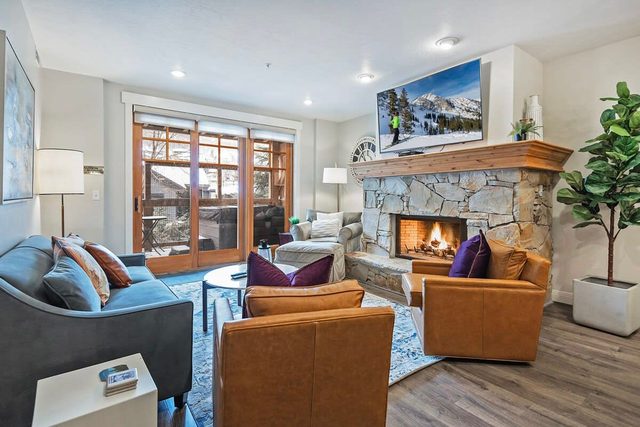 3BDR Condo in Old Town Walk to Town Lift + Hot Tu