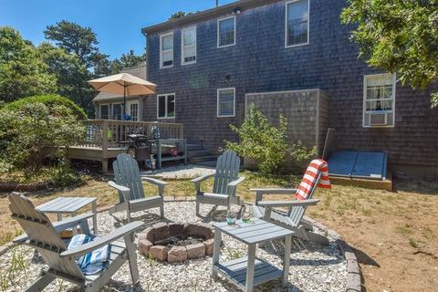 Lovely Home Close to Bike Path and Beach!