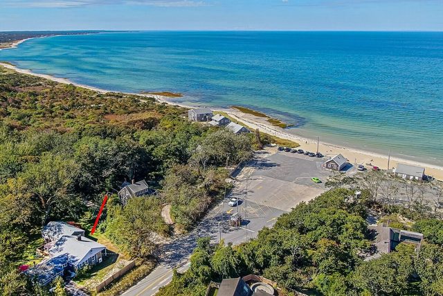 100 Ft to Skaket Beach!