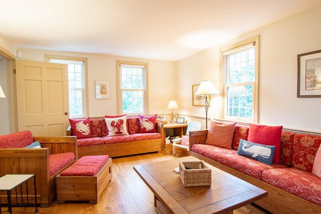 Fantastic Home by Eldridge Park!