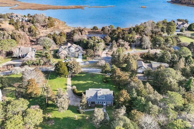 Spacious Home with Sprawling Yard!