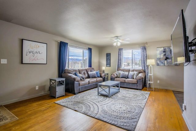4BR w Grill near Olympic Training Cntr in Colorado