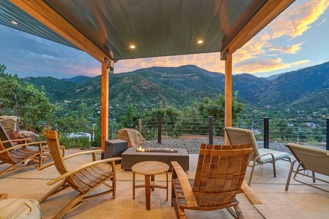 Luxury Retreat | Hot Tub, Sauna, Gym | Manitou — Manitou Springs, CO