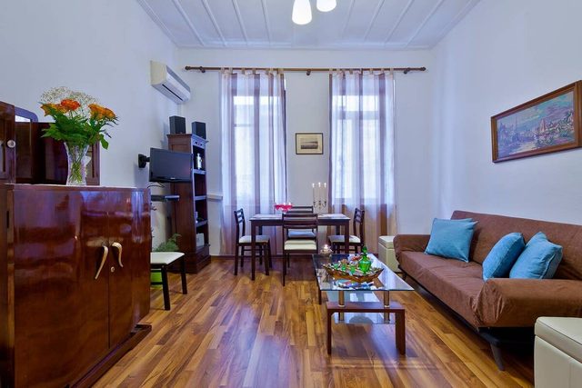 Aphrodite House | In The Heart Of Chania Old Town