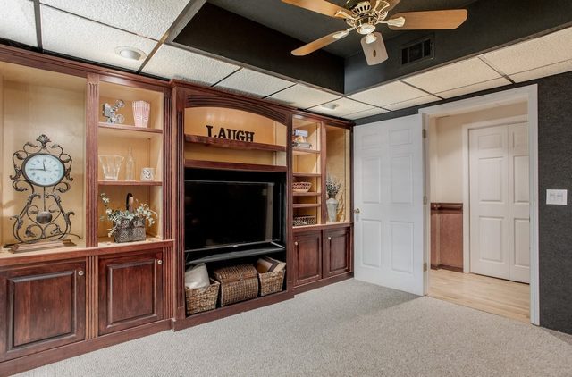 2BR Private Basement |Near Mall of GA & Dining Options Nearby