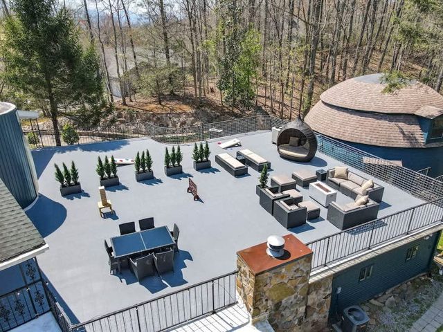 Mountain View - Rooftop Patio - Theater - Games — Gatlinburg, TN