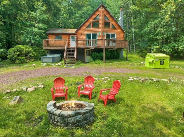 Secluded Stream Front Log Cabin | HotTub | FirePit