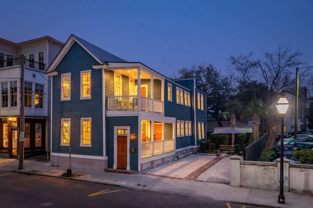 Luxury Rental - Historic Charm - Central Location!