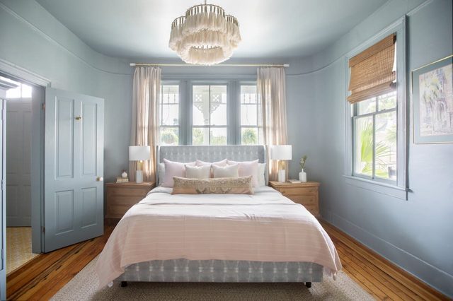 The Monroe | Penthouse Victorian in DT Charleston!