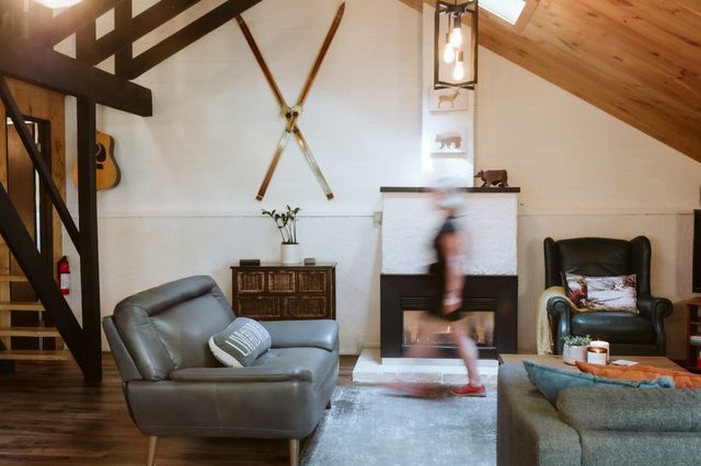 Charming Orford Family Retreat, Fireplace & Skiing