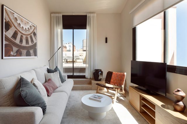 RUMAH / JIA - Penthouse with Terrace — Barcelona, Catalonia