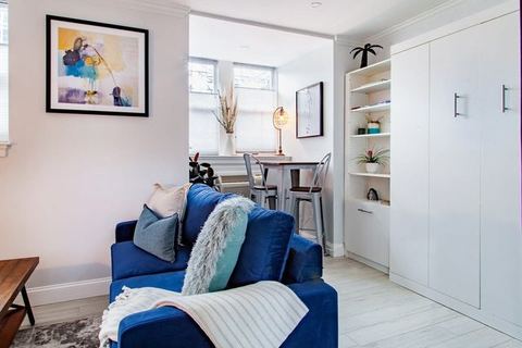 Cozy Studio Near U St & Dupont Circle
