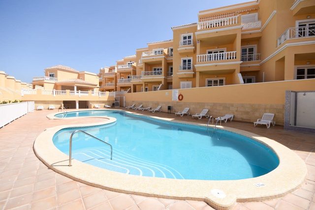 Benimar 13 - Two Bed overlooking the pool