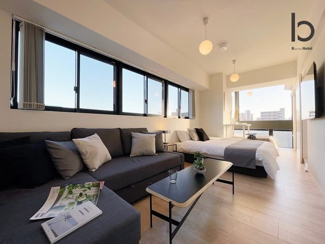b hotel Neko Yard | Modern City-Center Studio
