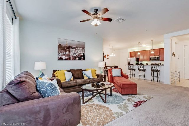 Vista Cay apartment with balcony near Universal