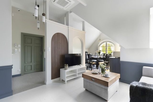 Willa Szwarc private bedroom jacuzzi apartment — Sopot, Pomerania