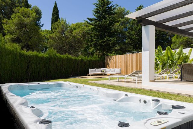 Altos Del Rodeo | Townhouse Pool Beach Gym BBQ