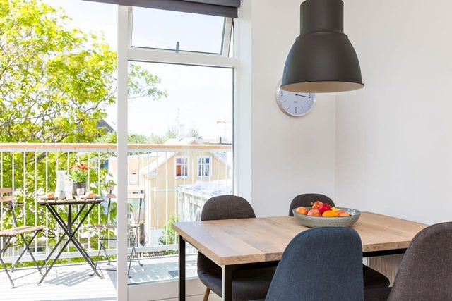 Tyr 1BR apartment