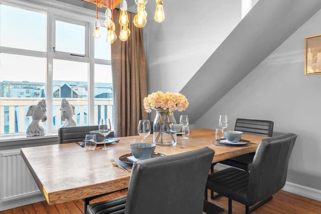 Bright penthouse on the main street — Reykjavík, Capital Region