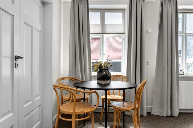 ICE Superior One Bedroom Apartment