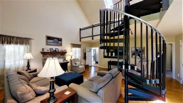 Golf & Southern Comfort Cape with Loft at The Cove — Monterey, TN