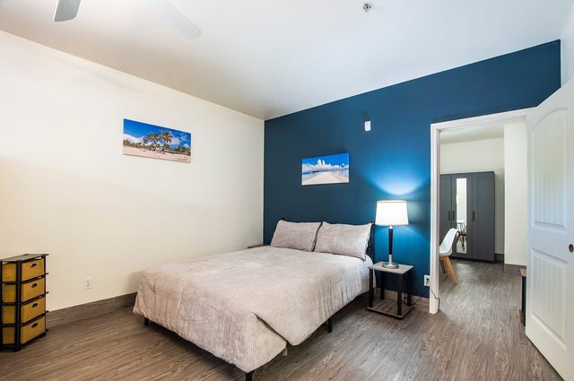 Comfy 2 Beds Queen Deluxe - Sierra Vista — Sierra Vista, AZ