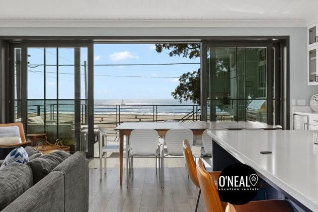 Luxury Twin Lakes Beachhouse — Santa Cruz, CA