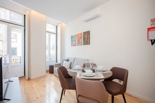 Liiiving in Porto-Mouzinho Residence Apartment 1F