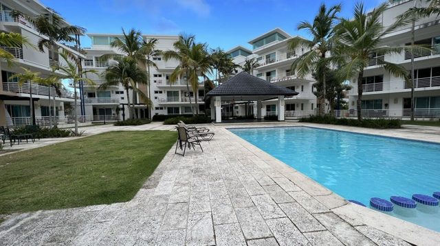 2BR Balcony & Pool in Jardines Punta Cana
