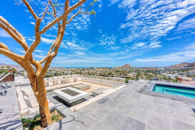 Studio Rooftop & Pool in Cardinal