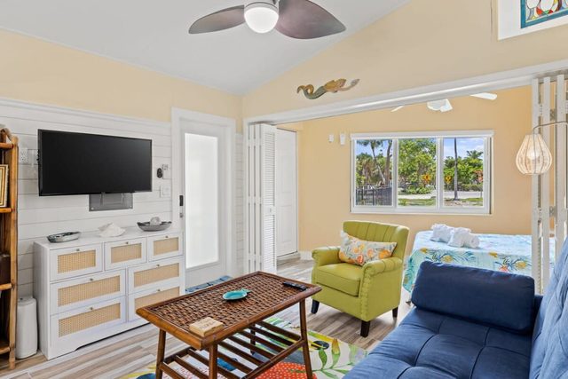 Secluded Sanibel Bungalow: Private Pool & Lush