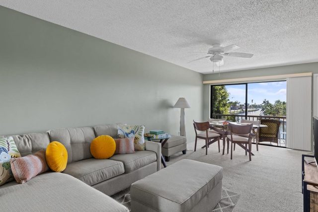 Tennisplace A31 | Waterfront Retreat on Sanibel Island | Pool