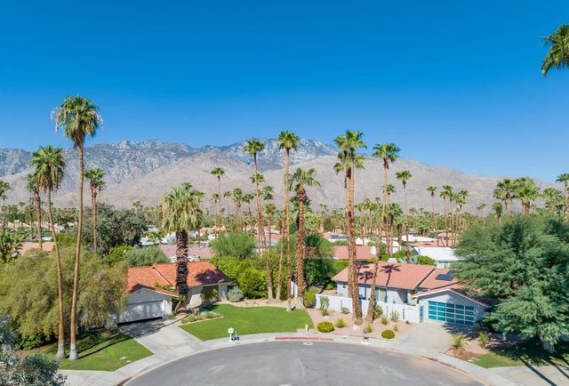 Serenity Palms-Gorgeous Villa in Palm Springs — Palm Springs, CA