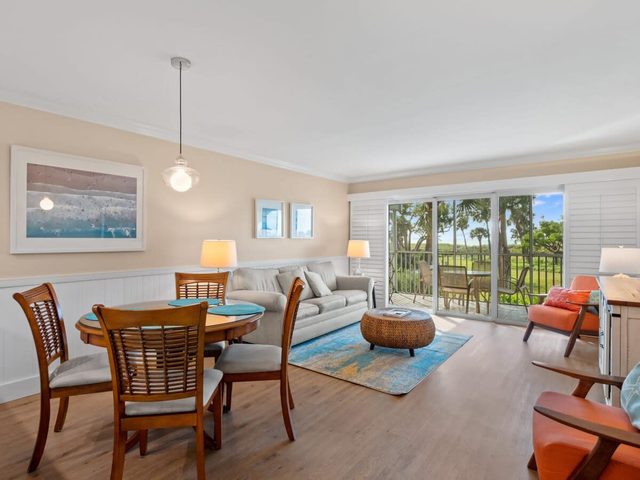 Superb Beachfront Residence on Captiva