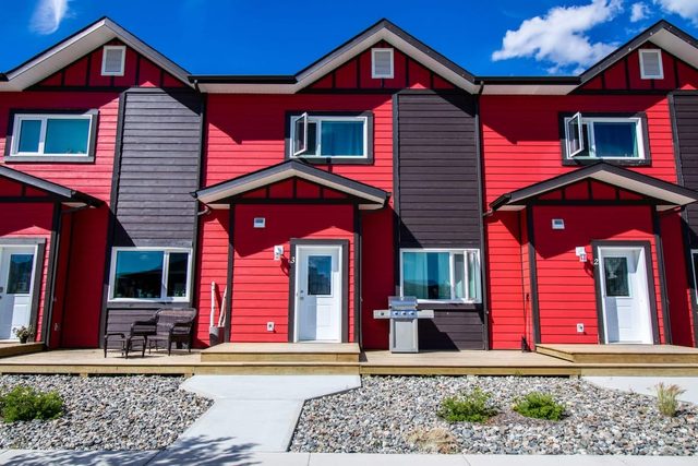 NN - The Eddy - Whistlebend 3-Bed 2.5-Bath
