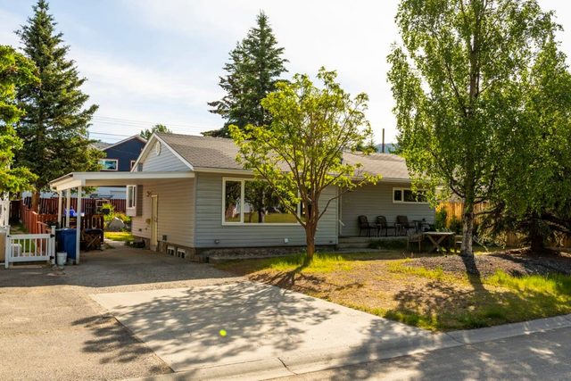 NN - The Burrow #2 - Riverdale 2-Bed 1-Bath