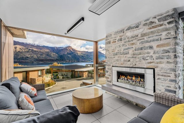 Lakeview Luxury Vista 2-Bedroom